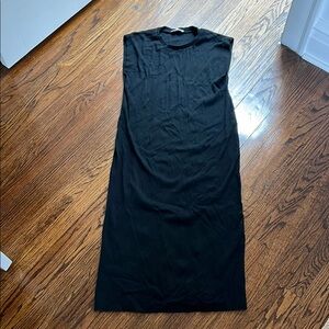 Elegant Black Sleeveless Dress